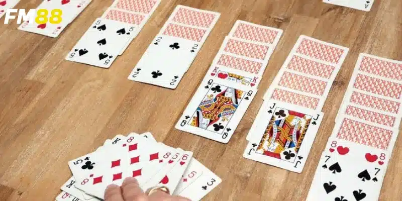 Khám phá sức hấp dẫn của game bài đánh bài thật
