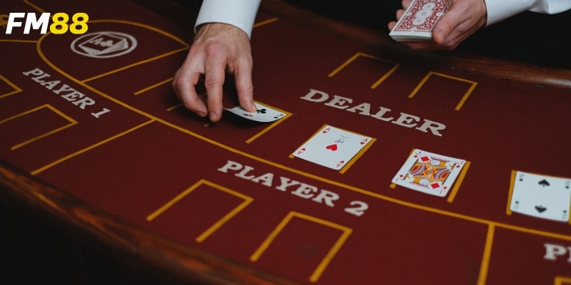 Cách chia bài và các vòng cược